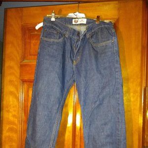 Levi's 504 jeans